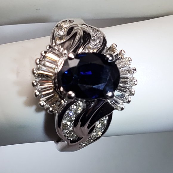 Beautiful design 14K white gold diamond & sapphire ring - Picture 6 of 12